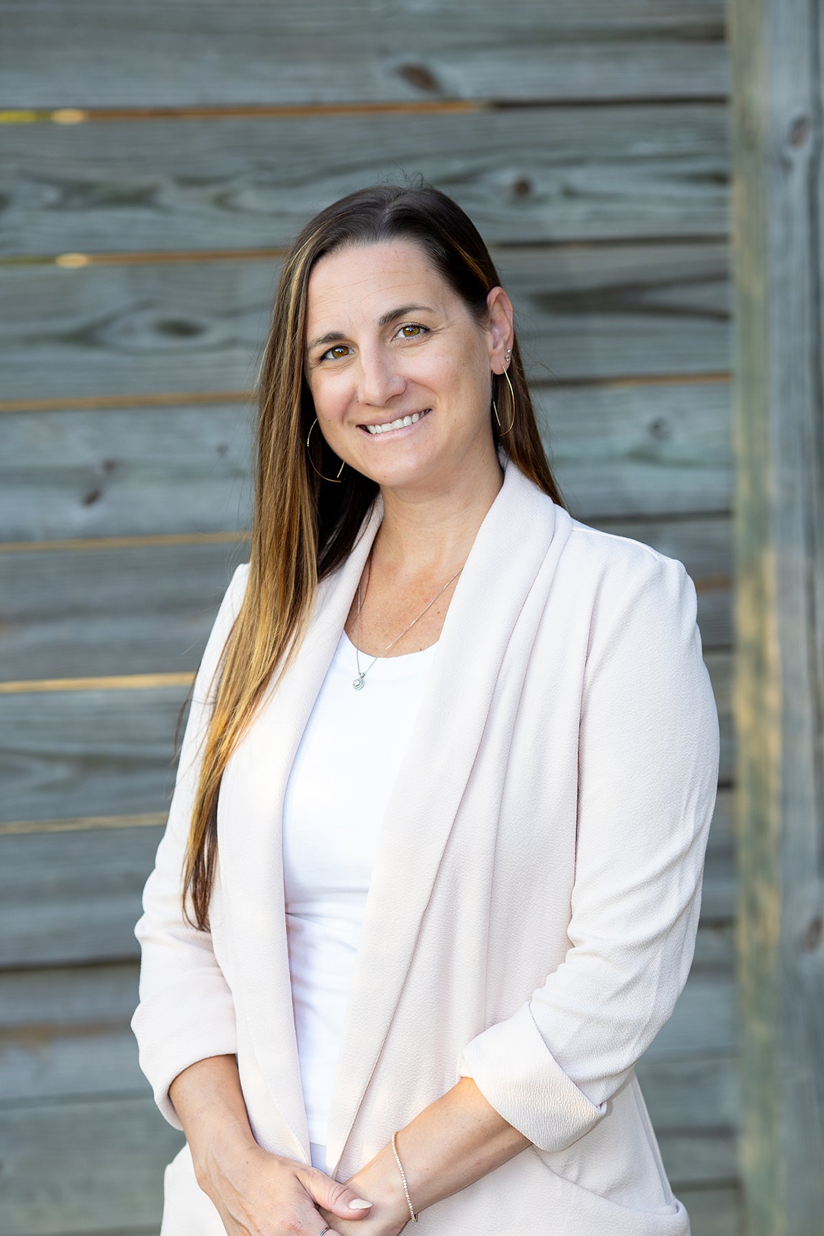 Headshot of Jen Swain