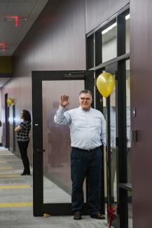 ITS team member Joe Thomas welcomes guests to the Technology Services Building (TSB).